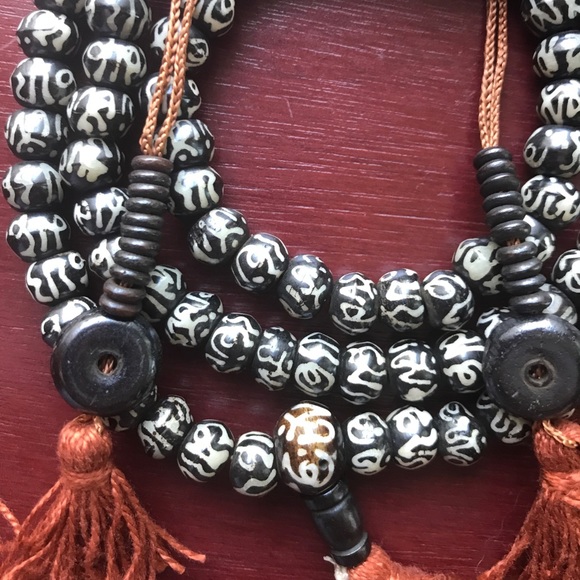 Yak bone Sanskrit prayer bead Meditation mala - Picture 9 of 11